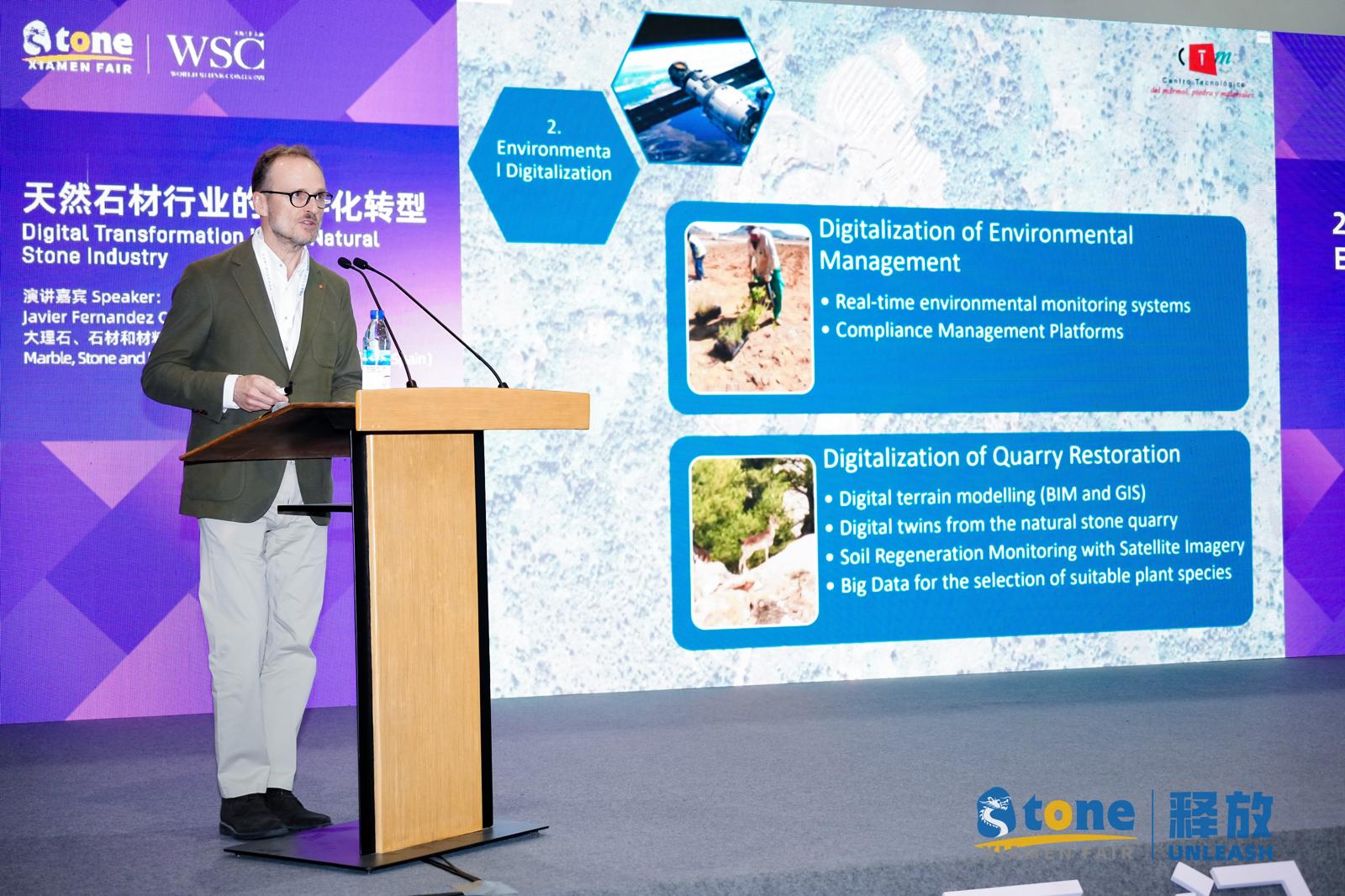 Transformación Digital en la industria de la piedra natural.  Javier Fernández Cortés participó en el WSC de la Feria Xiamen Stone 2025 con esta ponencia.